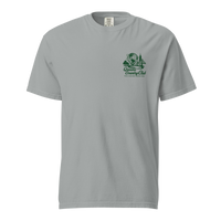 Queens Country Club Unisphere golf tee in Granite, front view with green chest logo