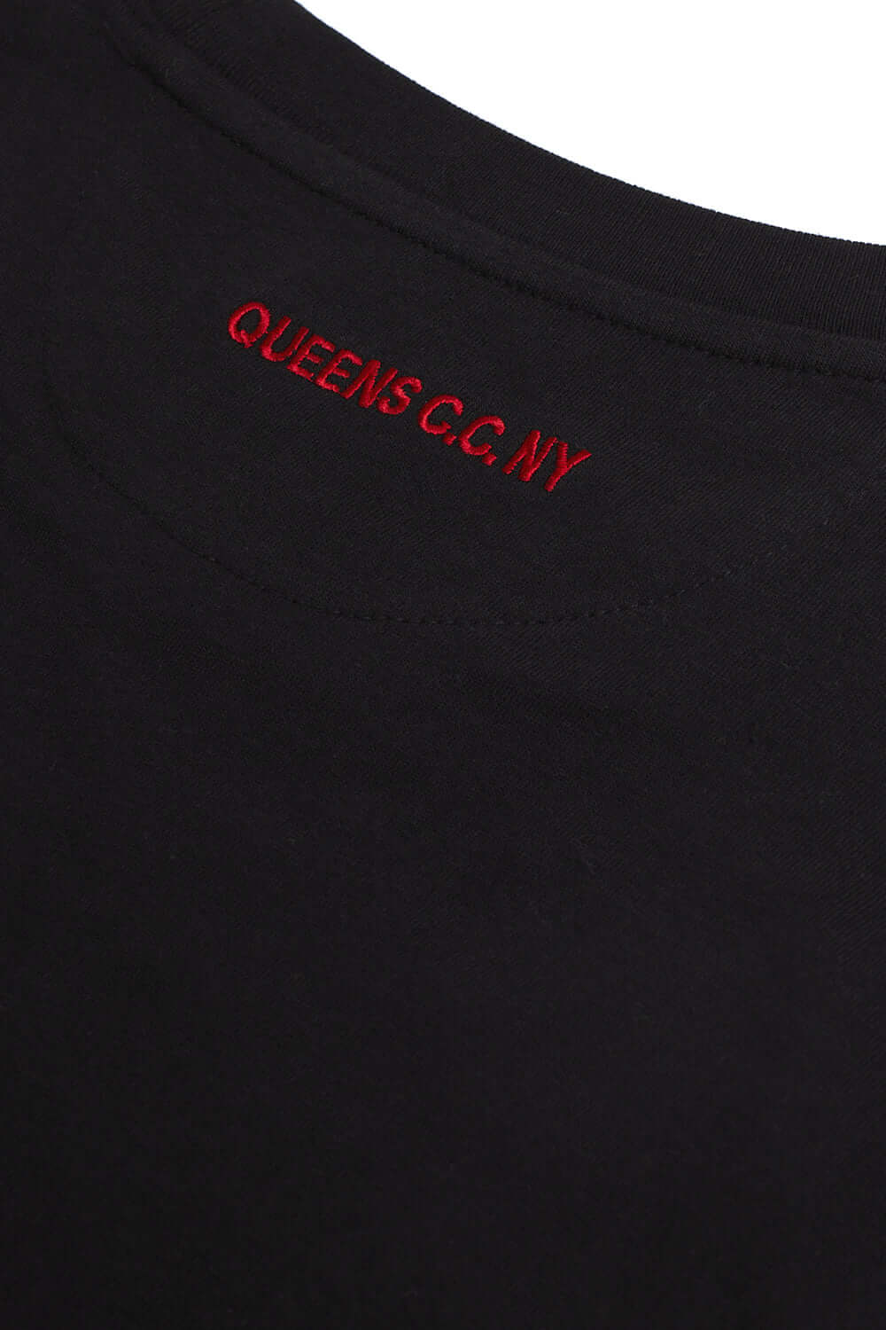 Men's Crown Q Logo T-shirts - Queens Country Club