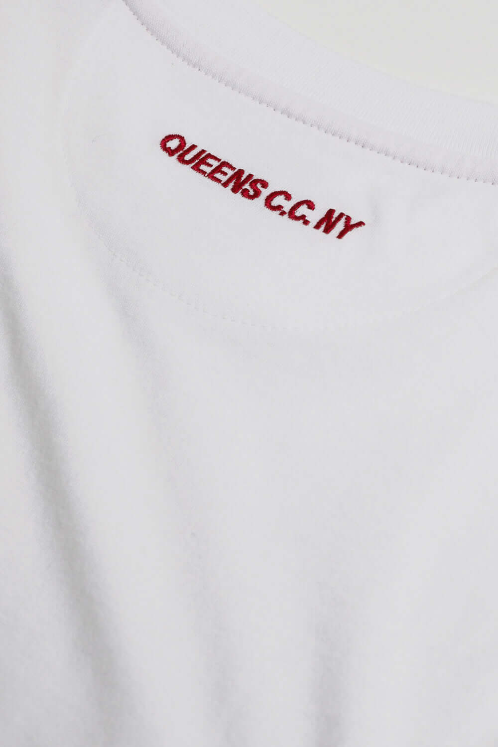 Men's Crown Q Logo T-shirts - Queens Country Club