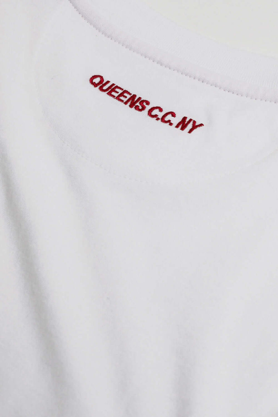 Men's Crown Q Logo T-shirts - Queens Country Club